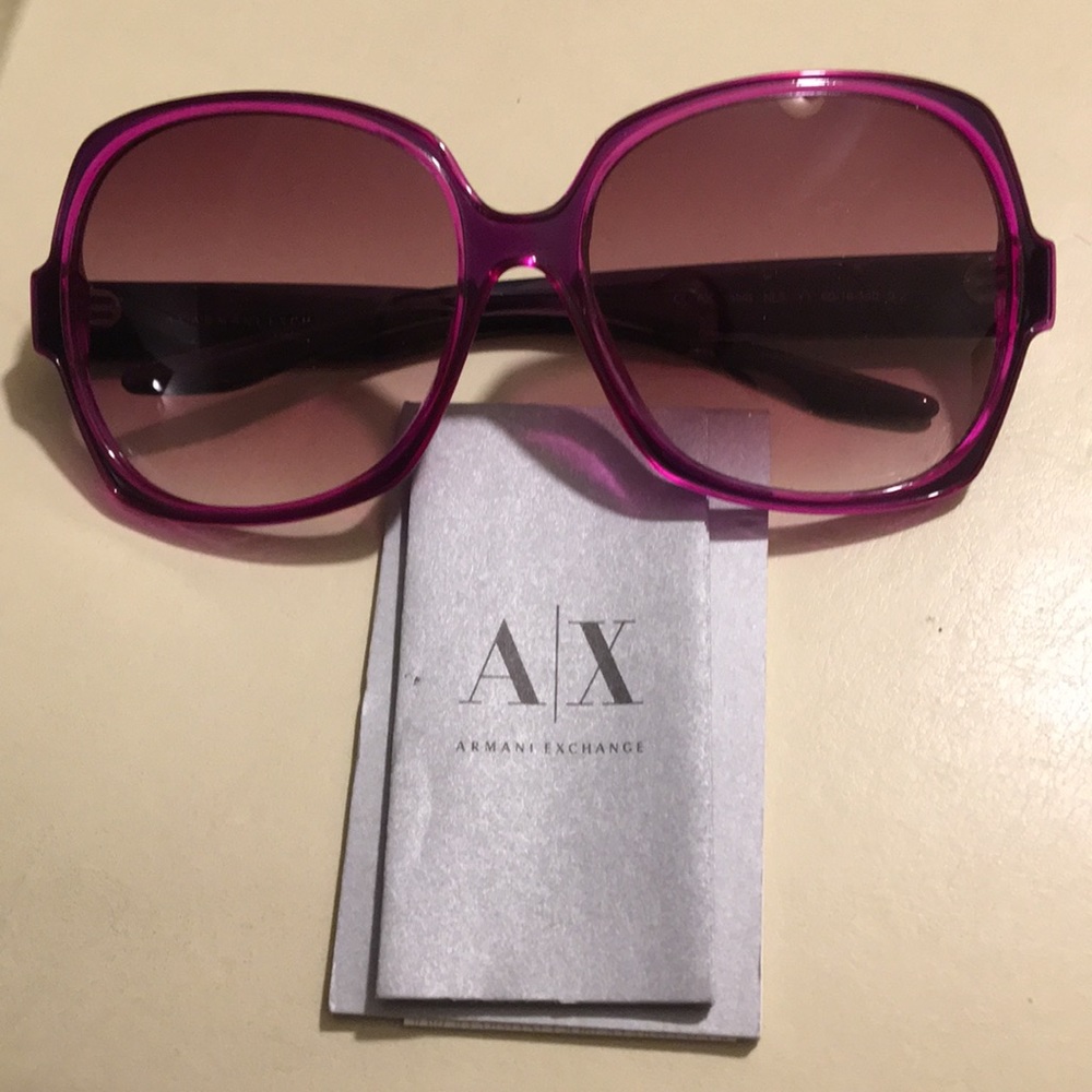 100% authentic Armani Exchange sunglasses 😎